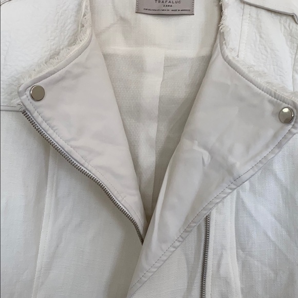 Trafaluc by Zara 3/4 Zip White Fringe Moto Jacket - Picture 9 of 11